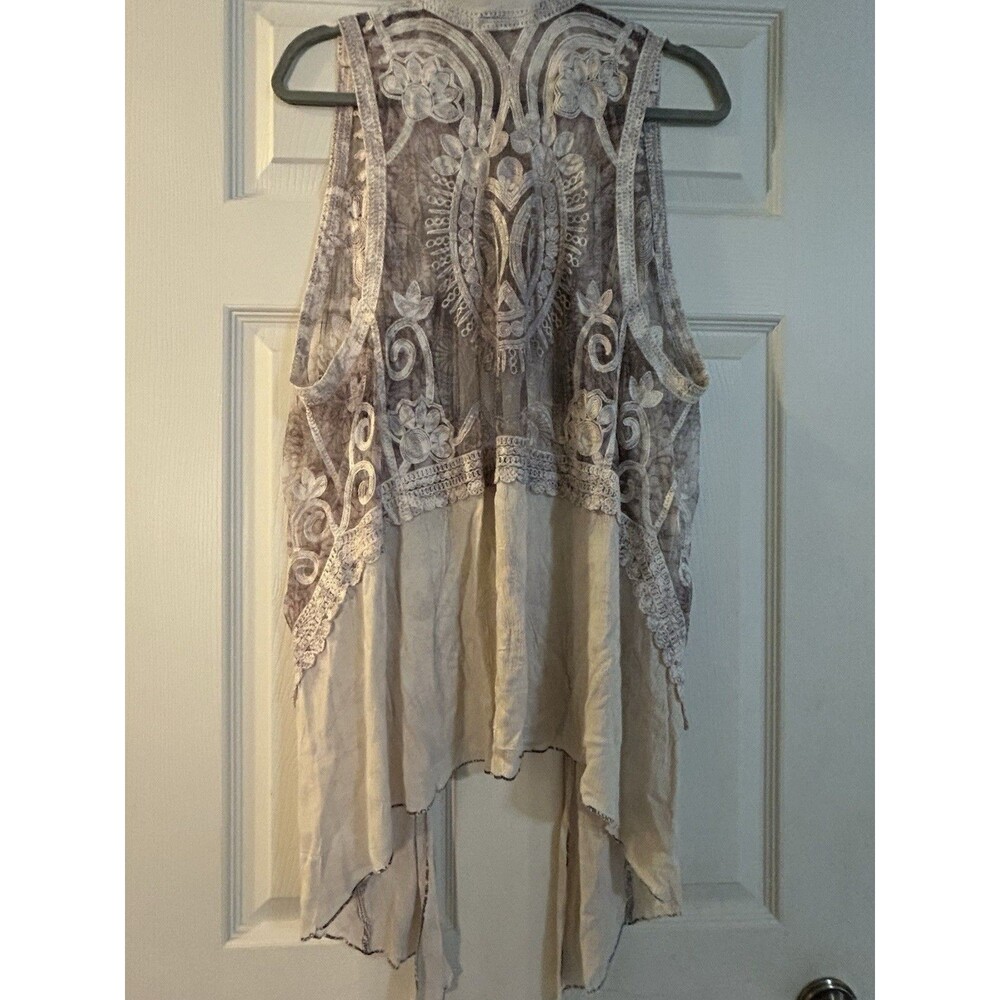 Origami By Vivien Women M/L Cream Sheer Lace Open Vest Embroidered Accent